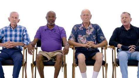 gays viejos|Viejos Gays, los cuatro ancianos homosexuales que triunfan en。